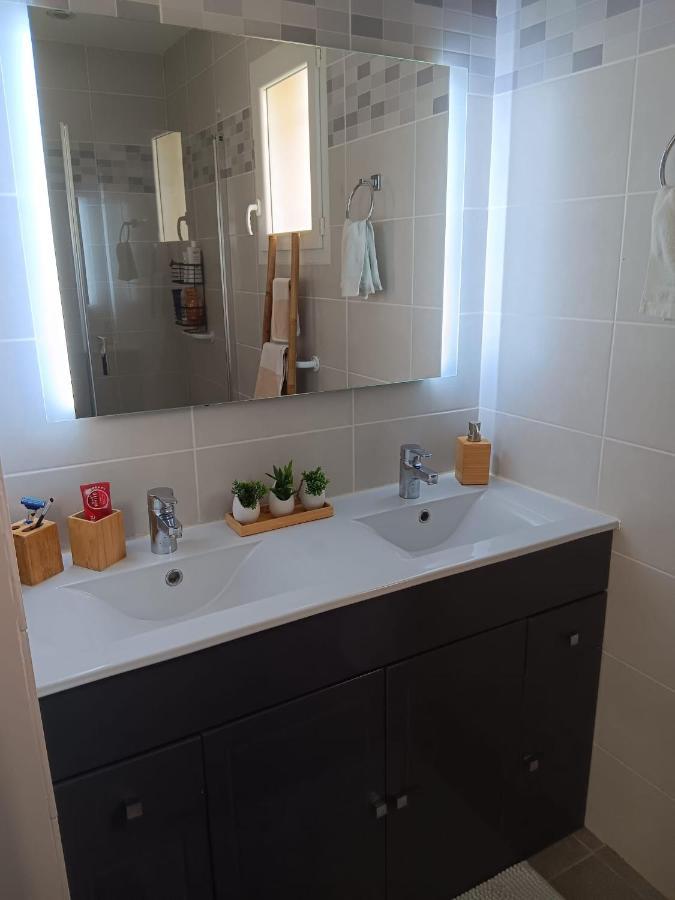 Chambre Cosy Non Fumeur Appartement Châteaurenard Buitenkant foto
